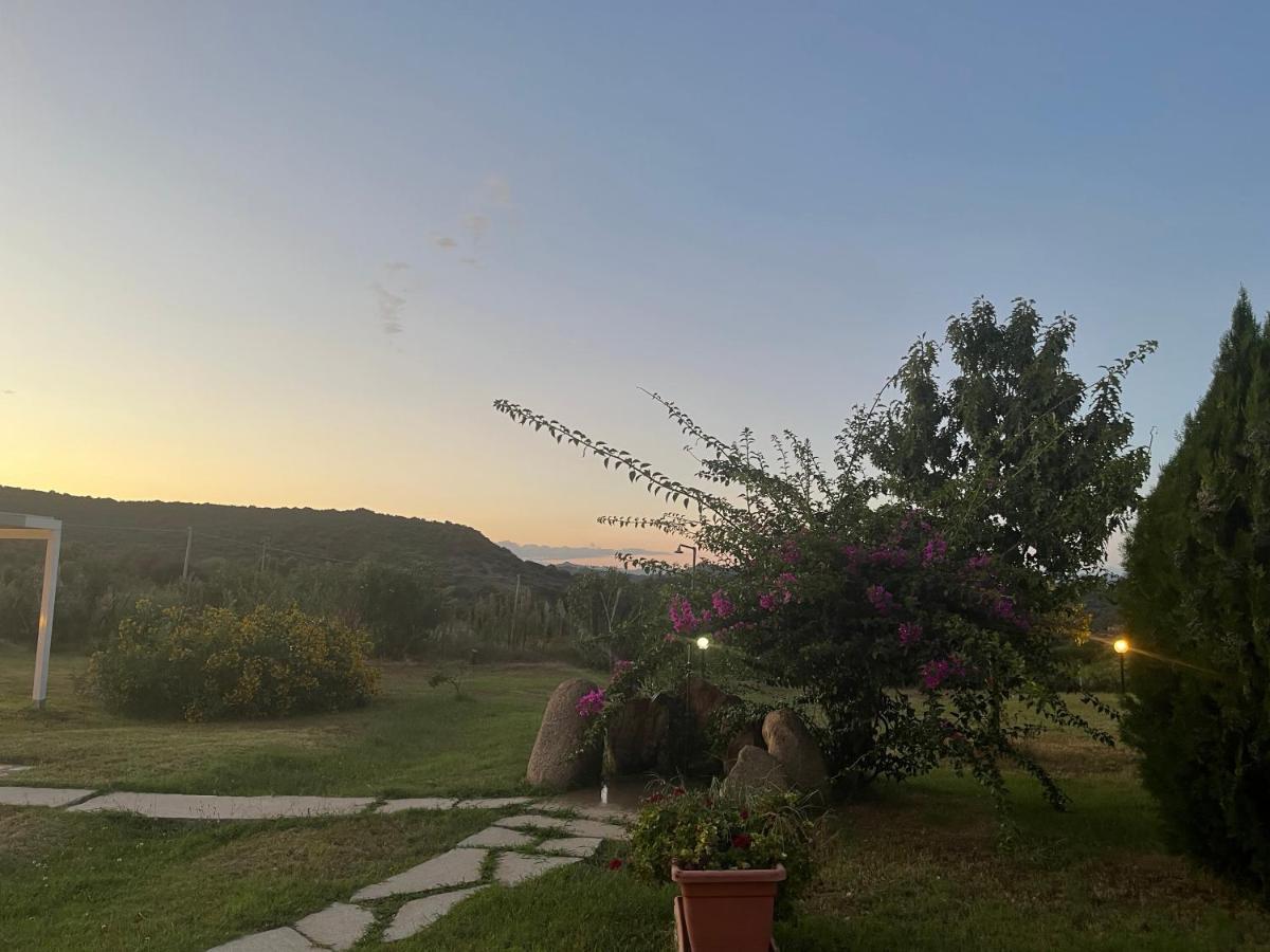 Hotel Baia Cea Bari Sardo Exteriör bild